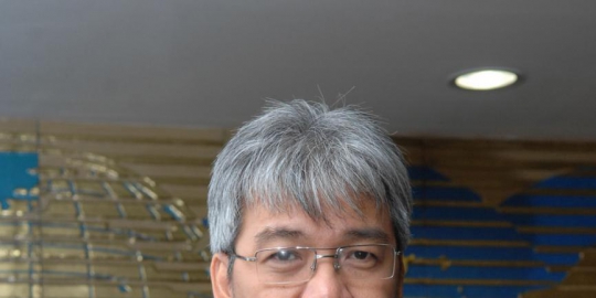 puisi esai kembalikan hadiah uang ke denny ja rev3