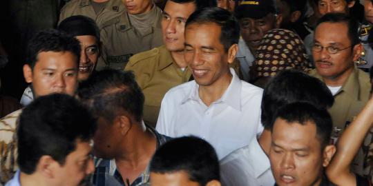 Jokowi dan Wapres Boediono sidak ke SMPN 8 Jakarta