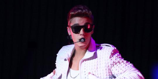 Bebas dari penjara, Justin Bieber langsung pasang wajah bangga