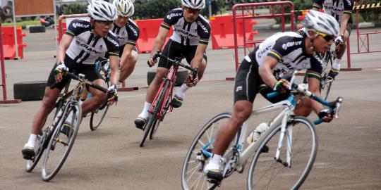 Kejuaraan balap sepeda JIExpo Criterium 2014