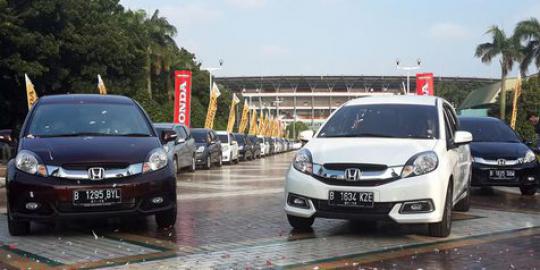 160 konsumen boyong langsung Honda Mobilio dari Senayan