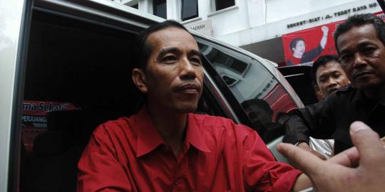 Ogah tanggapi capres, Jokowi pilih beresi banjir Jakarta