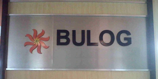 bulog yang bisa datangkan beras rev1