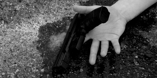 Usai bertengkar dengan pacar, anggota polisi tembak dada sendiri