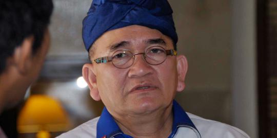 Ruhut sebut Pasek stres dan muka badak
