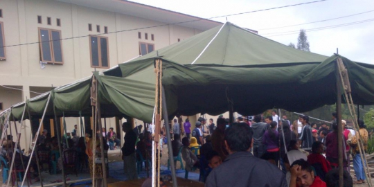 berada di pengungsian rev2