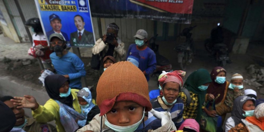 pengungsiang terdapat ribuan jiwa rev2