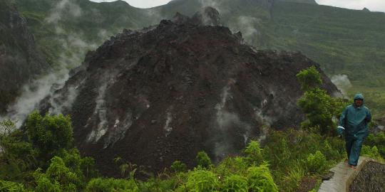 PVMBG tambah peralatan pemantau aktivitas Gunung Kelud