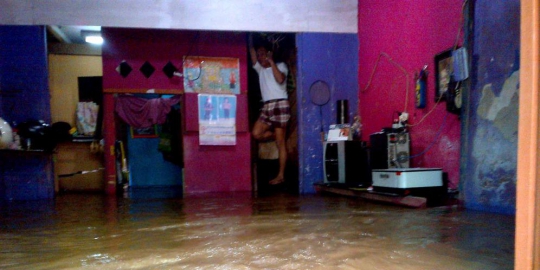 tolong ke siapa kalau pemimpin pesimis rev1