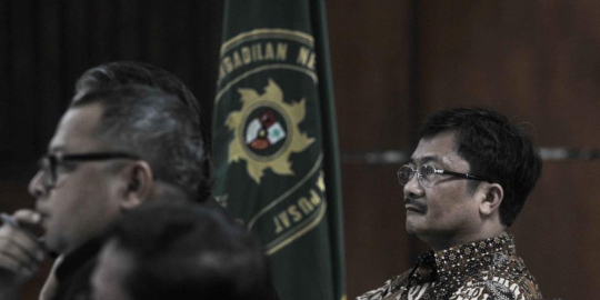 dpr rudi gelontorkan sejumlah duit pelicin rev1