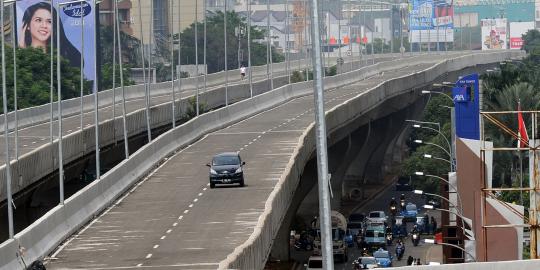 Perbaikan JLNT Tanah Abang-Kampung Melayu tunggu matahari