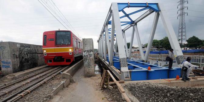 Proyek jalur ganda kereta Manggarai-Cikarang habiskan Rp 6 