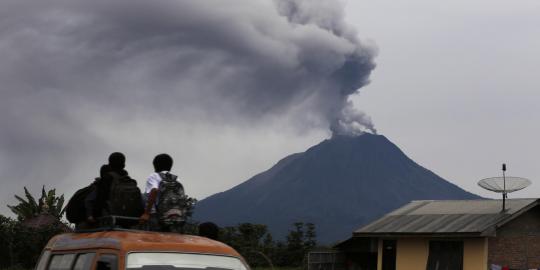 Bencana Sinabung bikin kunjungan wisatawan menurun