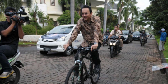 bantuan rp 12 miliar rev1