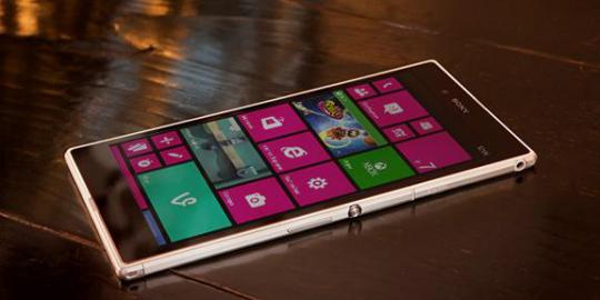 Sony pastikan produksi perangkat Windows Phone