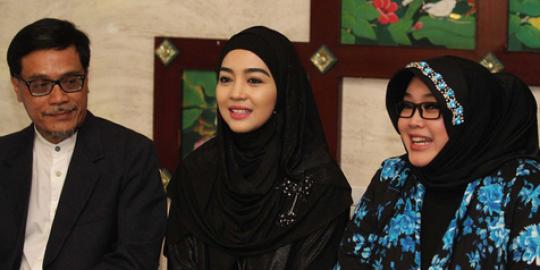 Dakwah Nuri Maulida, hijabkan wanita muslimah