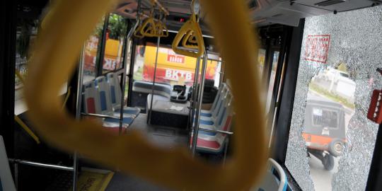 Polisi tangkap 30 orang perusak bus baru di Penjaringan