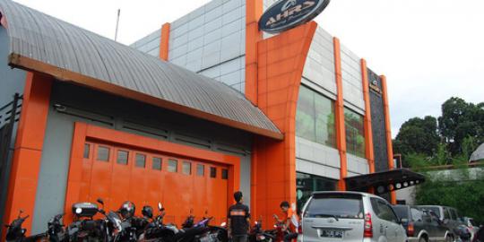 Produsen aksesori Motor AHRS masuk bisnis clothing