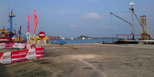 Menengok 'POM Bensin raksasa tengah laut' Pulau Sambu