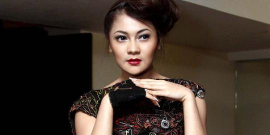 Pergi ke Amerika, IDP susul Agnes Monica?  merdeka.com