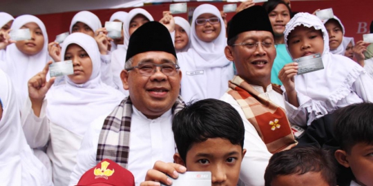kasus lelang jabatan kepala sekolah rev2