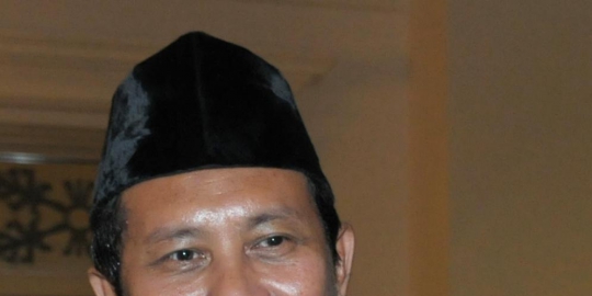penyebab udar pristono didepak rev2
