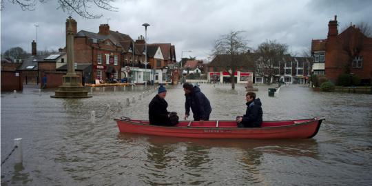 BMKG belum bisa komentari banjir Inggris