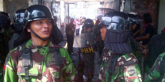 Ratusan polisi dan TNI kepung Lapas II Lhokseumawe