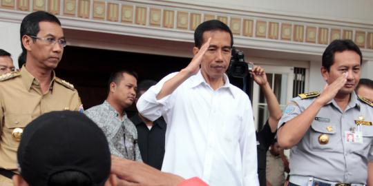 Jokowi cuekin kritikan Haji Lulung