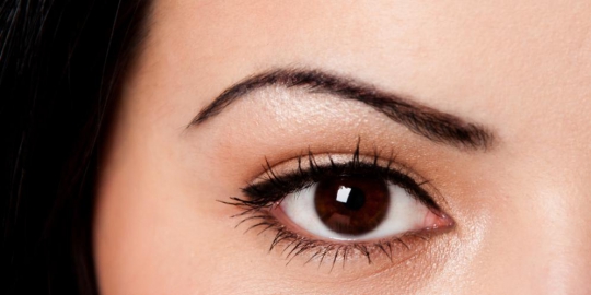 6 pilihan make up yang paling sesuai untuk wanita indonesia