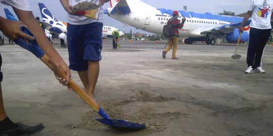 Bandara Adi Soemarmo ditutup hingga Rabu