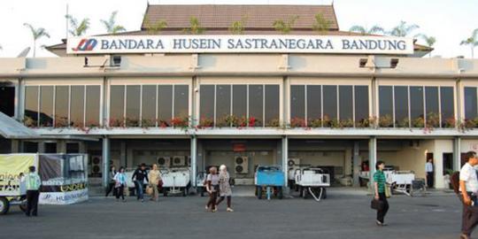 Akibat Abu Kelud, Bandara Husein Sastranegara merugi Rp 500 juta