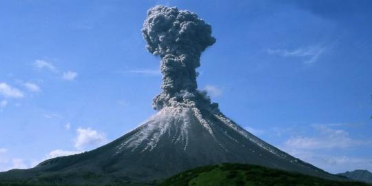 BPBD Jateng: Gempa dan petir bukan dari Gunung Merbabu