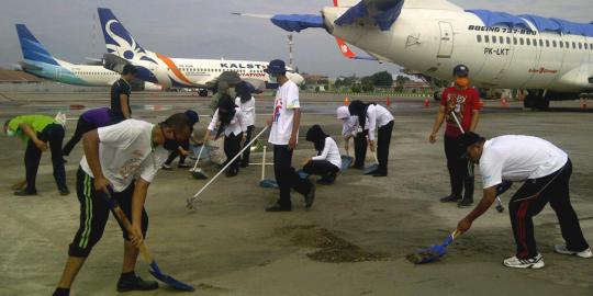 Bandara Adi Sucipto dan Adi Soemarmo batal di buka hari ini | merdeka.com