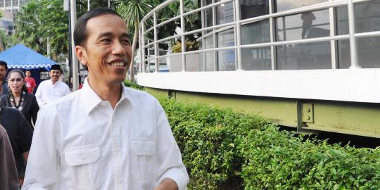 Jokowi bingung disodori surat tanah dari seorang gadis