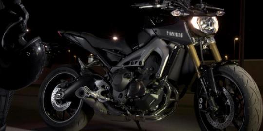 Ini dia jagoan moge Yamaha terbaru MT 09 merdeka com