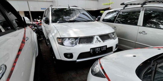 mobil ke anggota dprd banten rev2