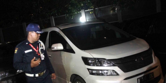 mobil ke artis rev2