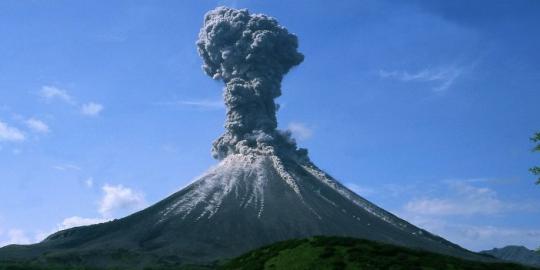 Dapur magma antara satu gunung dengan gunung lainnya berbeda