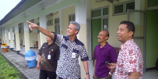 Baru dibangun rusak, Ganjar curigai kontraktor RSUD Semarang