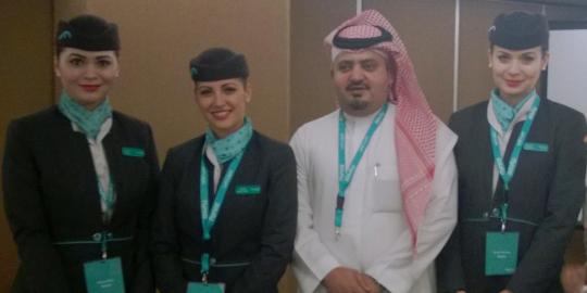 Pramugari cantik Flynas siap layani penumpang Jakarta-Jeddah