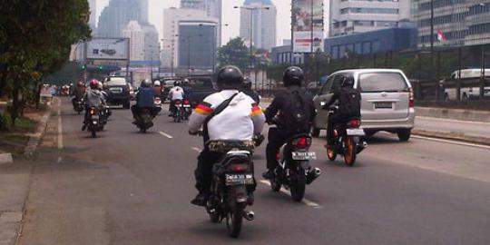 Yamaha Kecepatan  biker Jakarta 30  60  Km jam  merdeka com