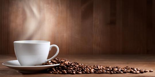 Ketahui 7 efek samping minum kopi untuk pria!