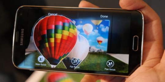 6 keunggulan galaxy s5 dibanding iphone 5s