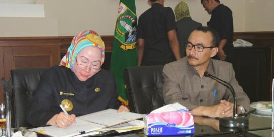 Adik tiri Atut resmi tersangka kasus korupsi proyek sodetan