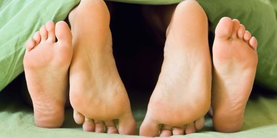 Ketahui 5 manfaat posisi seks misionaris!