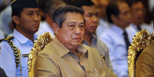 Dengar kisah sedih penerima beasiswa, SBY teteskan air mata