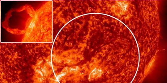 Matahari buat solar flare paling terang, efeknya terasa di bumi