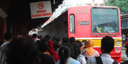 Ini sebab jadwal KRL sering alami keterlambatan