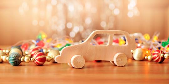 April 2014, mainan impor harus SNI